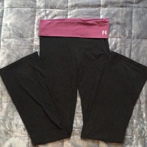 Victoria’s Secret Yoga Pants